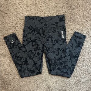 Gymshark Leggings - Charcoal and Black Camo